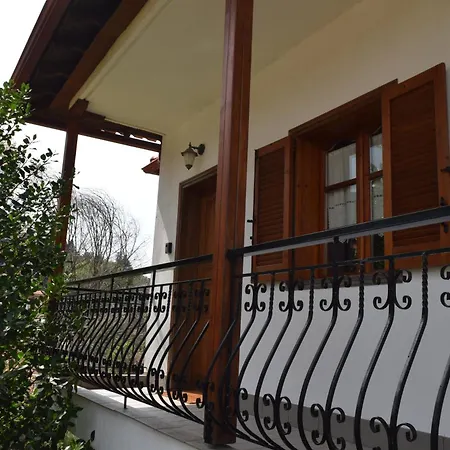 Gerakina ιι Ostello Vavdhos